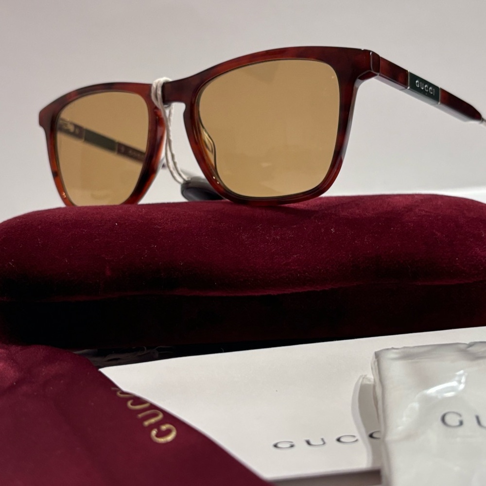 GUCCI  Brown Square Sunglasses GG0843S 003 Unisex